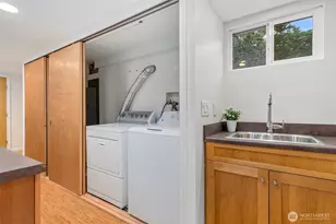 3039 NE 86th St, Seattle, WA 98115 - Photo 29