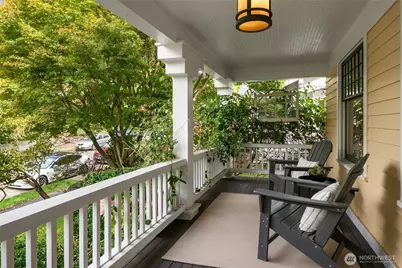 6264 19th Avenue NE, Seattle, WA 98115 - Photo 3