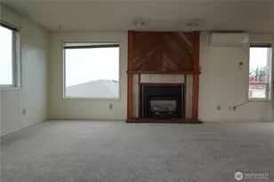 711 Christman Pl, Port Angeles, WA 98362 - Photo 3