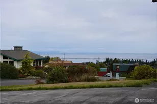 711 Christman Pl, Port Angeles, WA 98362 - Photo 23