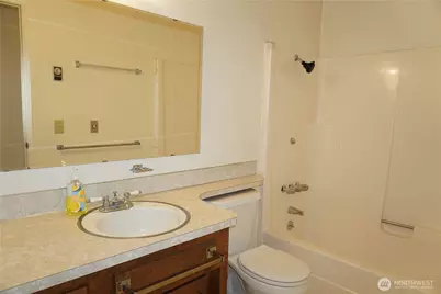 711 Christman Place, Port Angeles, WA 98362 - Photo 17