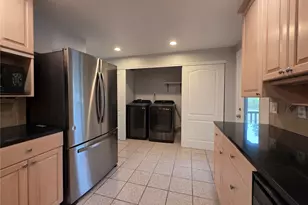 7102 100th St E, Puyallup, WA 98373 - Photo 5