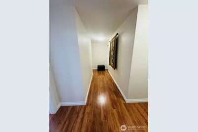 15609 NE 18th St #D104, Bellevue, WA 98008 - Photo 15