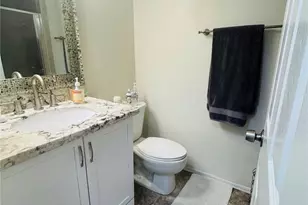 15609 NE 18th St, Bellevue, WA 98008 - Photo 11