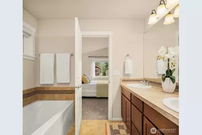 19620 1st Avenue SE, Bothell, WA 98012 - Photo 21