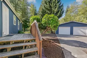 310 Saylor Rd, Camano Island, WA 98282 - Photo 9