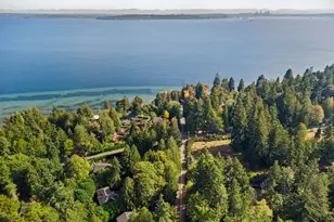 10220 NE Yaquina Ave, Bainbridge Island, WA 98110 - Photo 7