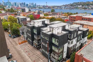 2328 Franklin Ave E, Seattle, WA 98102 - Photo 3