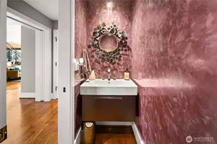 2820 Magnolia Blvd W, Seattle, WA 98199 - Photo 19