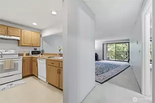 6702 139th Ave NE, Redmond, WA 98052 - Photo 7
