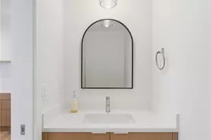 514 NE 102nd St, Seattle, WA 98125 - Photo 21