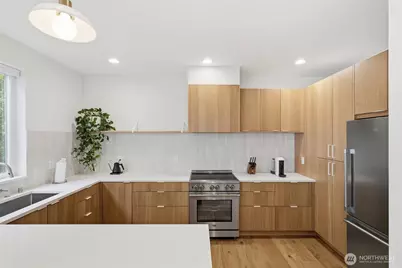 514 NE 102nd Street #B, Seattle, WA 98125 - Photo 11