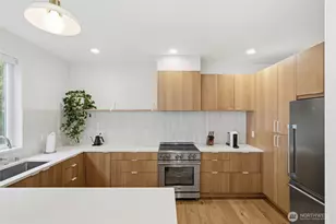 514 NE 102nd St, Seattle, WA 98125 - Photo 11