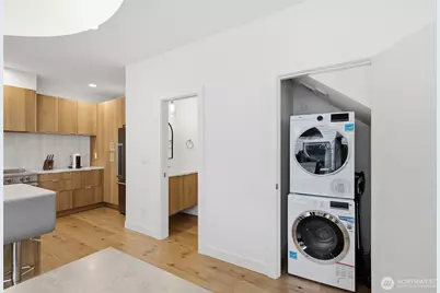 514 NE 102nd Street #B, Seattle, WA 98125 - Photo 23