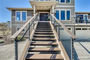 7940 Beach Dr E, Port Orchard, WA 98366 - Photo 5