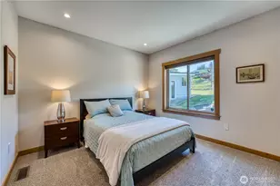 7940 Beach Dr E, Port Orchard, WA 98366 - Photo 19