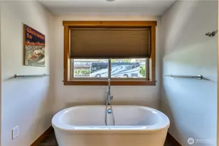 7940 Beach Dr E, Port Orchard, WA 98366 - Photo 27