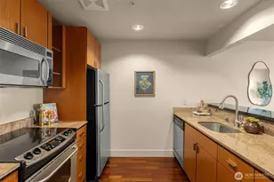 1711 E Olive Wy, Seattle, WA 98102 - Photo 11