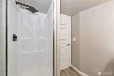 530 Melrose Avenue E #601, Seattle, WA 98102 - Photo 19