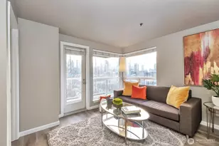 530 Melrose Ave E, Seattle, WA 98102 - Photo 11