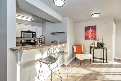 530 Melrose Avenue E #601, Seattle, WA 98102 - Photo 9