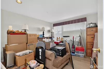 2125 California Avenue SW #302, Seattle, WA 98116 - Photo 21