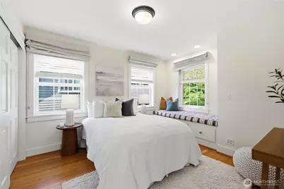 2536 31st Avenue W, Seattle, WA 98199 - Photo 21
