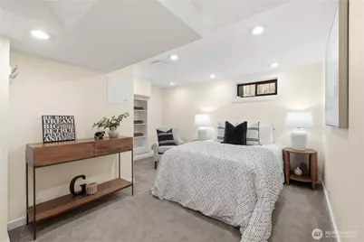 2536 31st Avenue W, Seattle, WA 98199 - Photo 25