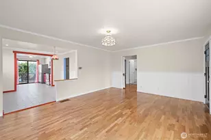 1227 E 4th St, Port Angeles, WA 98362 - Photo 7