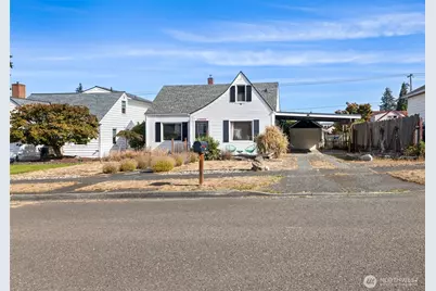 1227 E 4th Street, Port Angeles, WA 98362 - Photo 1