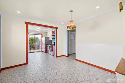 1227 E 4th Street, Port Angeles, WA 98362 - Photo 9