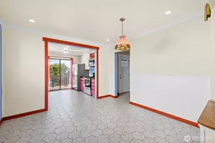 1227 E 4th St, Port Angeles, WA 98362 - Photo 9