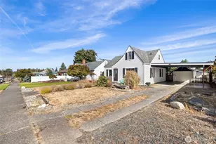 1227 E 4th St, Port Angeles, WA 98362 - Photo 39