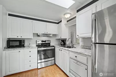 11436 SE 208th Street #131, Kent, WA 98031 - Photo 11