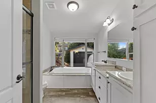 7883 San Juan Ave, Clinton, WA 98236 - Photo 21