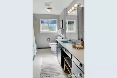 1714 NE Brockman Place, Seattle, WA 98125 - Photo 13