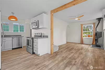 4024 E G Street, Tacoma, WA 98404 - Photo 9