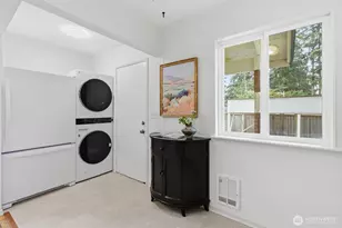 2907 18th St, Everett, WA 98201 - Photo 11