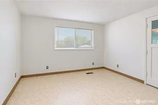 14405 NE 245th St, Battle Ground, WA 98604 - Photo 13