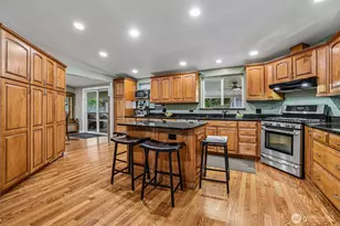 17229 SE Lake Moneysmith Rd, Auburn, WA 98092 - Photo 15