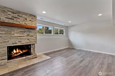 16012 133rd Place SE, Renton, WA 98058 - Photo 17