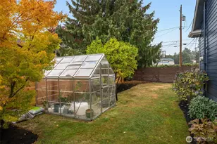 12242 Palatine Ave N, Seattle, WA 98133 - Photo 35