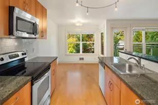 22910 90th Ave W, Edmonds, WA 98026 - Photo 13