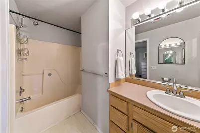 1716 Boylston Avenue, Seattle, WA 98122 - Photo 17