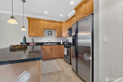 1854 NW 195th Street #309, Shoreline, WA 98177 - Photo 9
