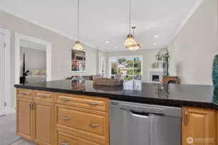 1854 NW 195th St, Shoreline, WA 98177 - Photo 11