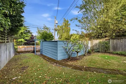 1827 4th Avenue W, Seattle, WA 98119 - Photo 23