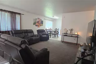 1255 Westbrook Loop, Yakima, WA 98908 - Photo 3