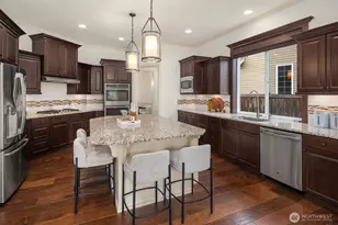 1610 273rd Pl SE, Sammamish, WA 98075 - Photo 9