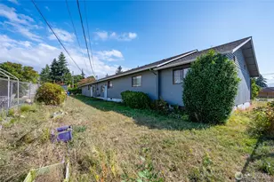 3215 21st St, Everett, WA 98201 - Photo 39
